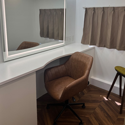 モーターホーム車内イメージ02