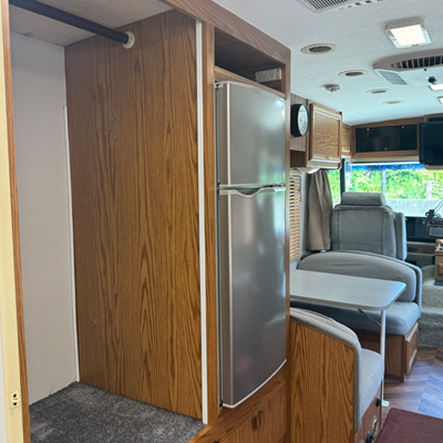 モーターホーム車内イメージ16