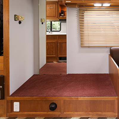 モーターホーム車内イメージ05