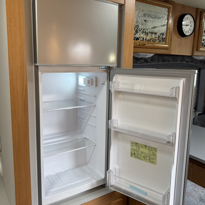 モーターホーム車内イメージ03